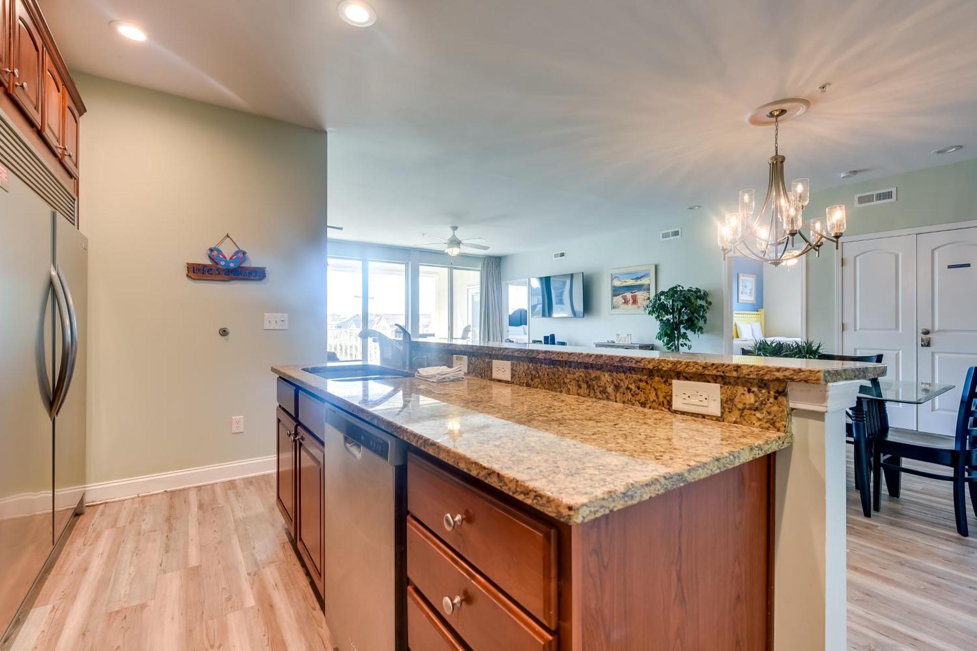 Roomy North Myrtle Beach Condo, Walk To Beach Exteriér fotografie